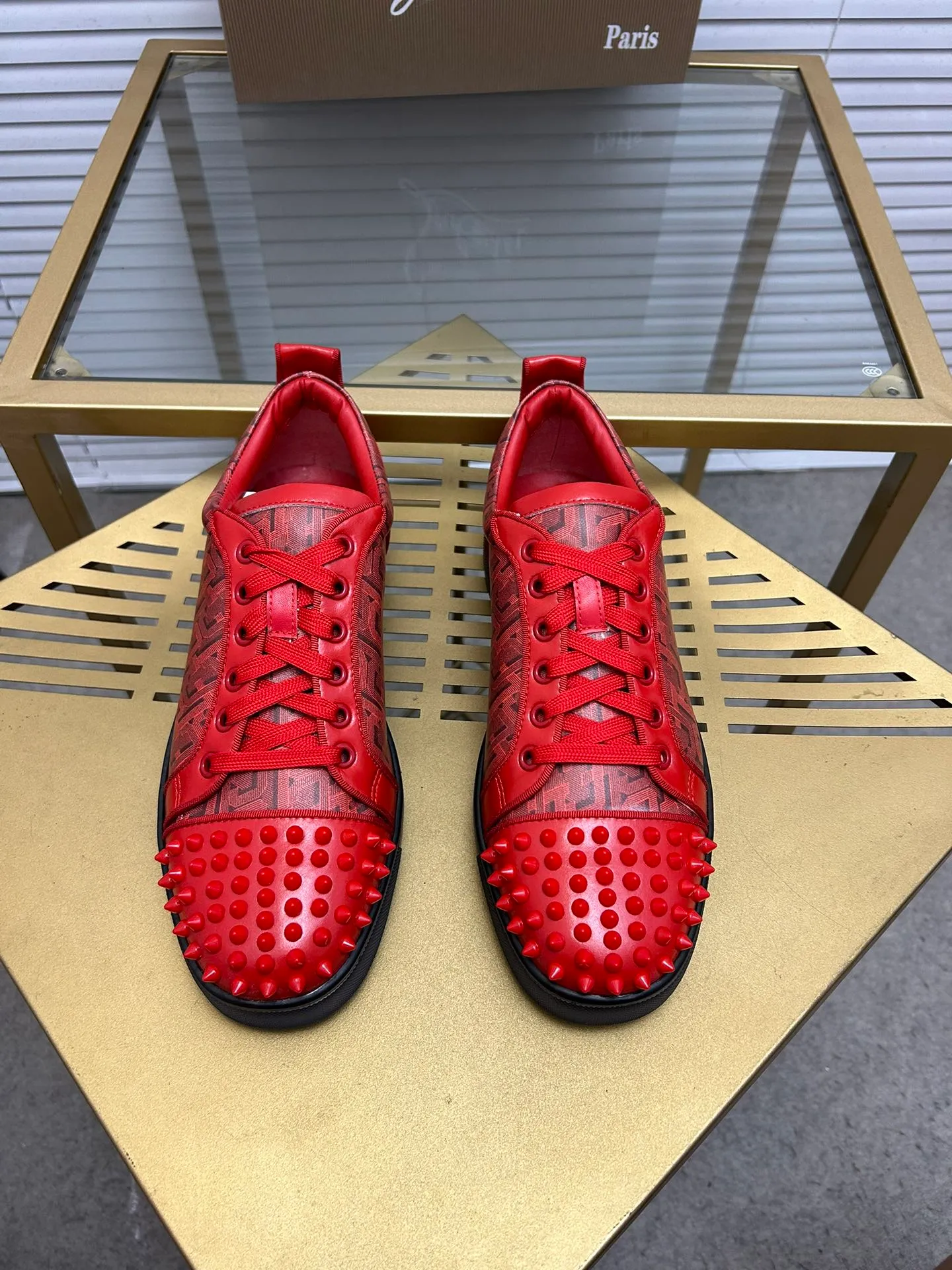 (Customized model) Ex-factory price is 500. christian louboutin (CL red sole shoes) counter series, casual sneakers for couples 📢 📢 📢 Exclusive hot style release 🎈🎈💪 Movable latex feet 👻 Finished outsole line [Proud] 😝Female 35-40# Male 38#-46, global supply😝 [Top version]: Original imported genuine leather upper, top original leather lining, original molded TPU outsole, original 1:1 detail processing, original shoe last,